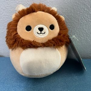 Winter Francis Squishmallow
